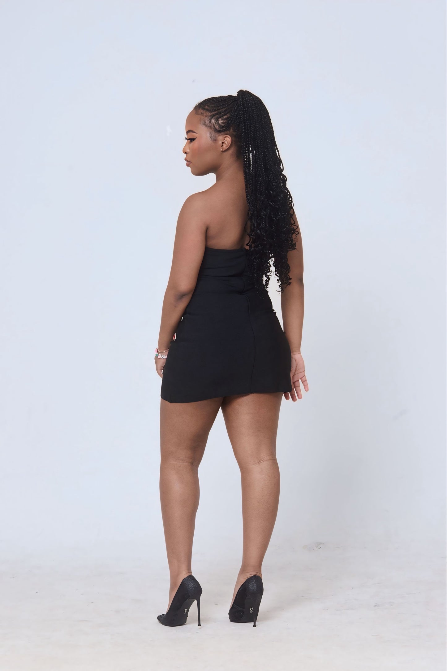Zola – Embellished Mini Dress